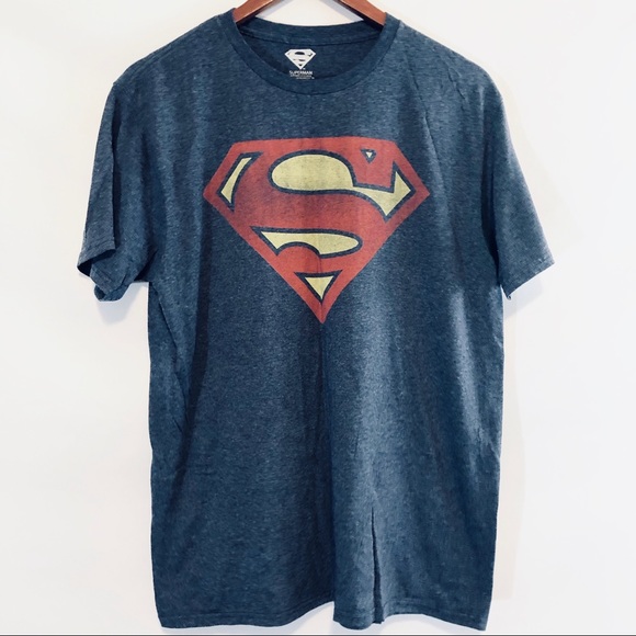 DC Comics Other - ✔️Superman t shirt sz L